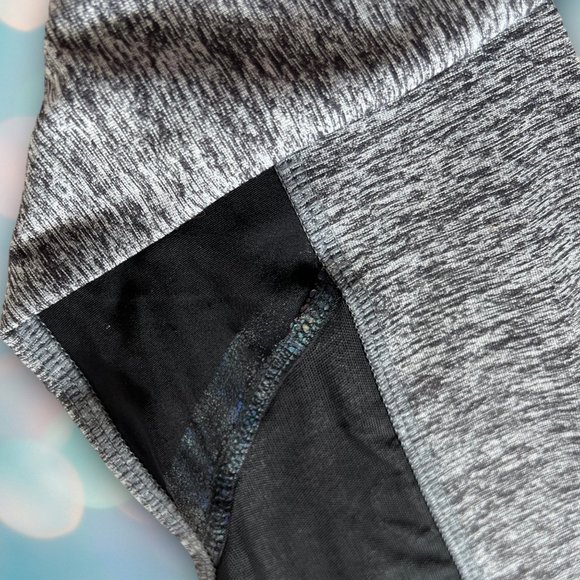 Victoria’s Secret PINK Women’s Gray Black Ultimate Mesh Athletic Leggings Size L - Picture 6 of 7